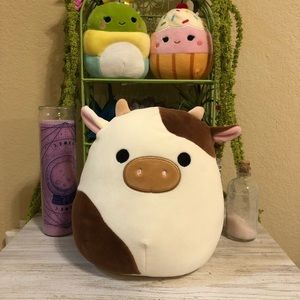 8” ronnie the cow squishmallow